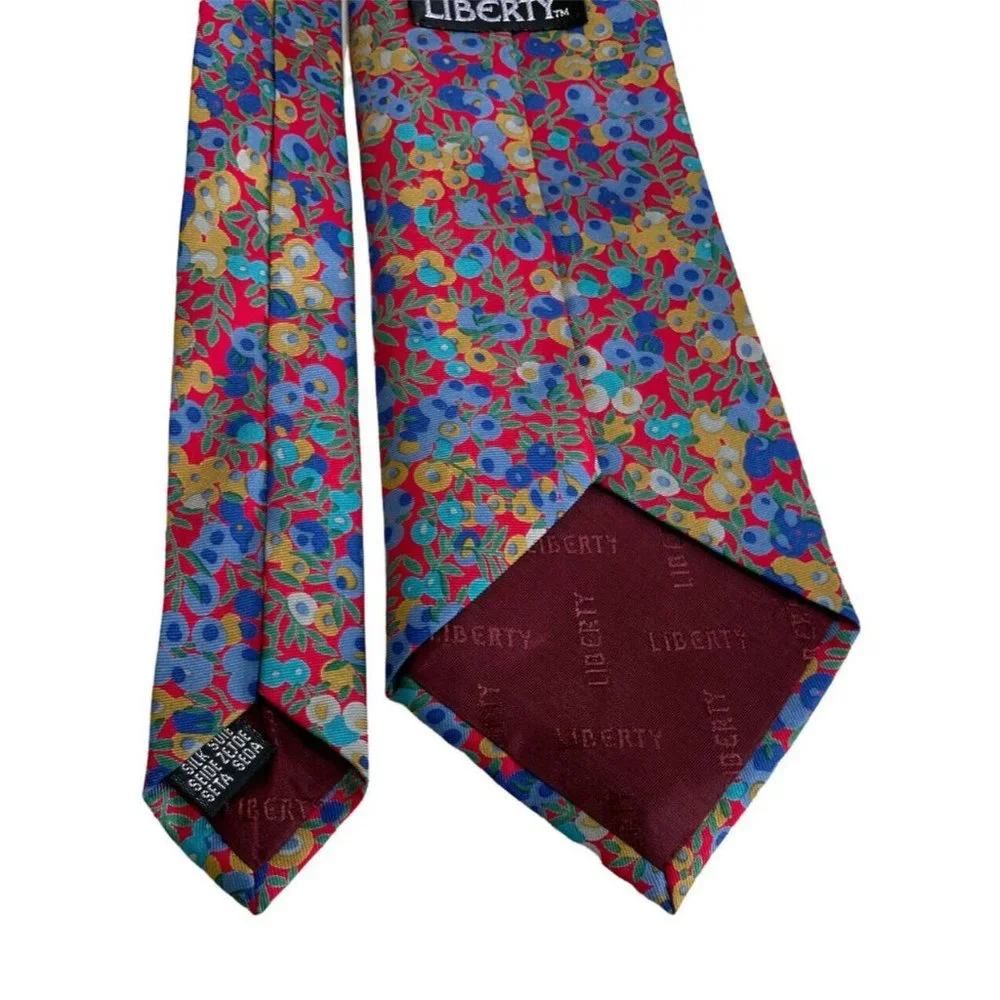 LIBERTY Red Fruit Cotton Tie ENGLAND Tie 58”/ 3.5